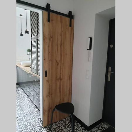 Apartament W Kamienicy Przy Plantach Kalisz  Luaran gambar